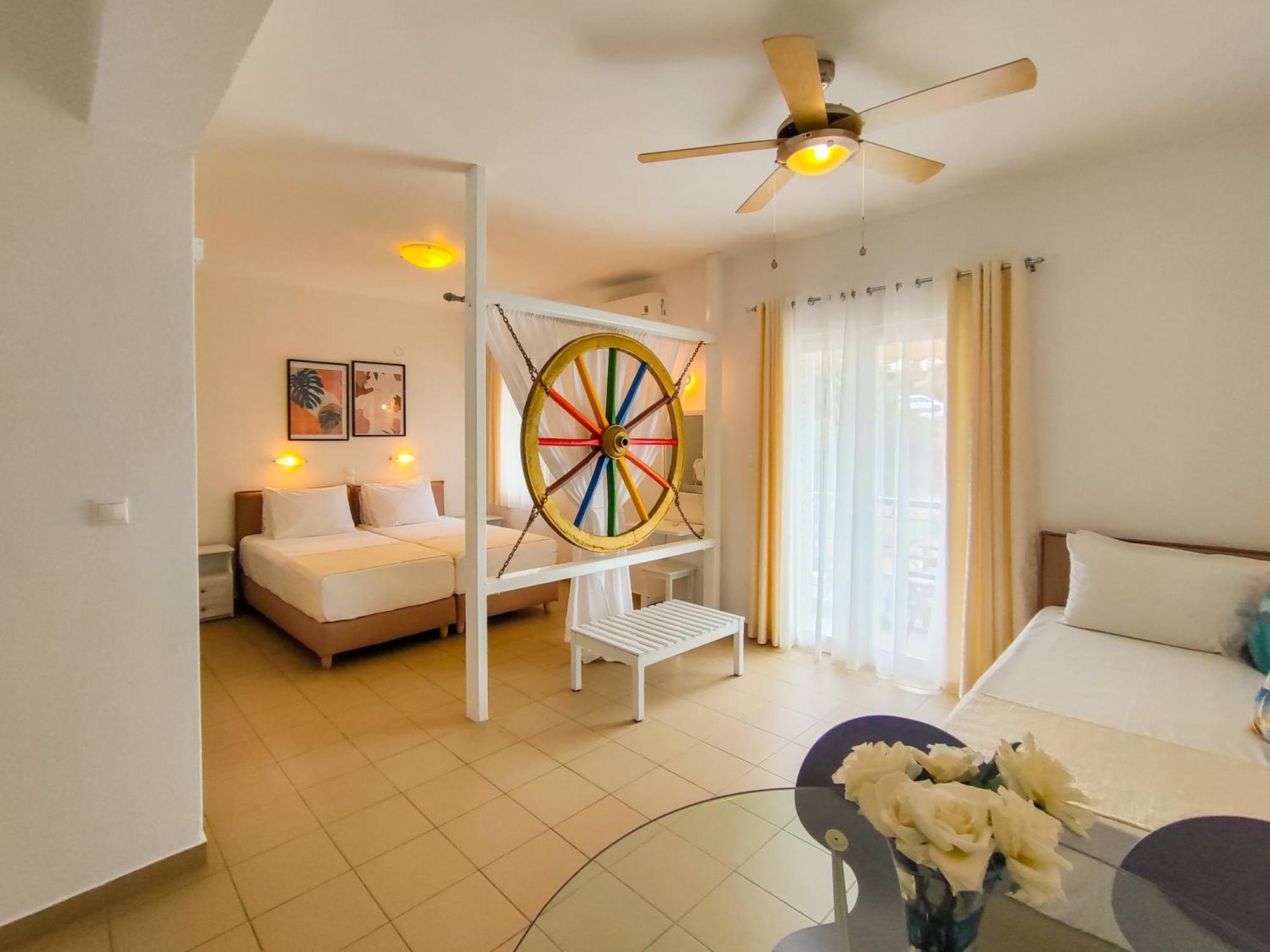 Al Mar Hotel Skiathos Town Ngoại thất bức ảnh